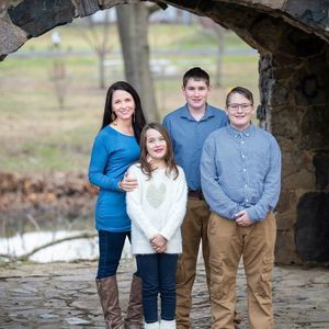 Meet your Posher, Julia